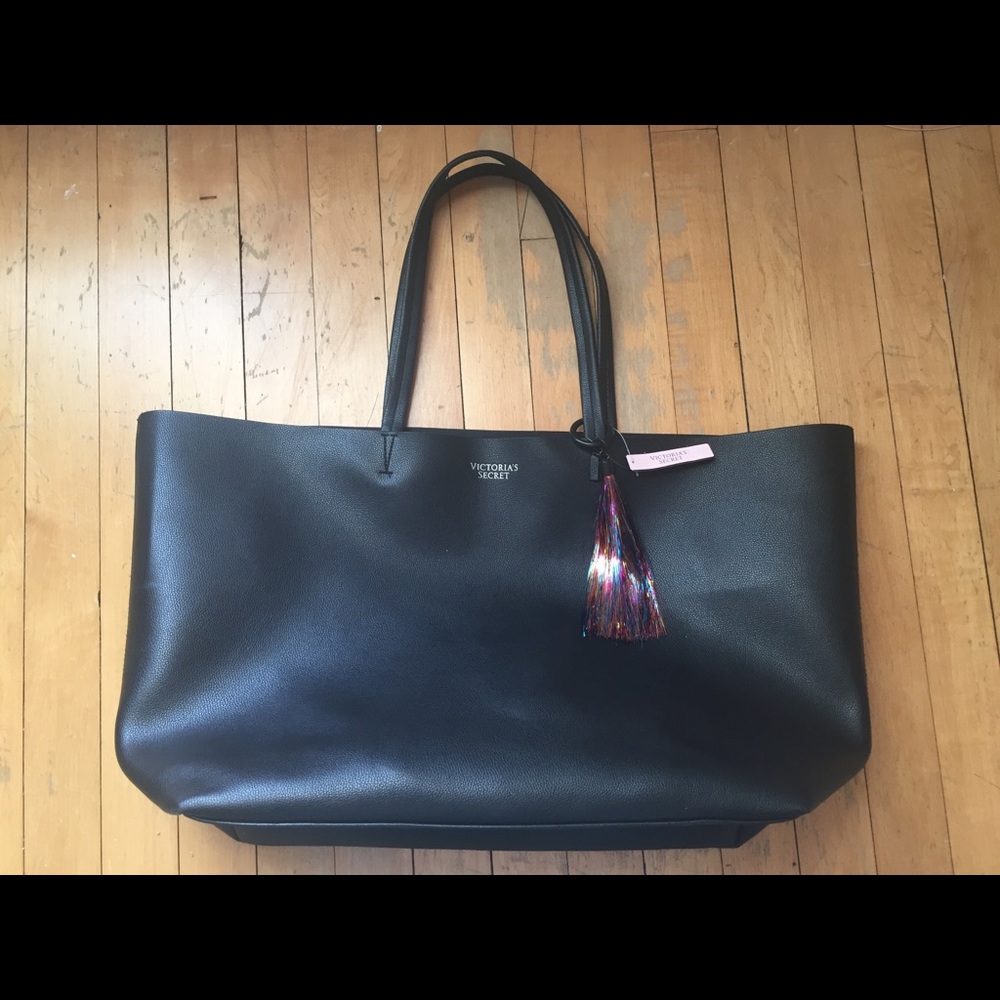 NWT Victoria’s Secret Limited Edition Leather Tote